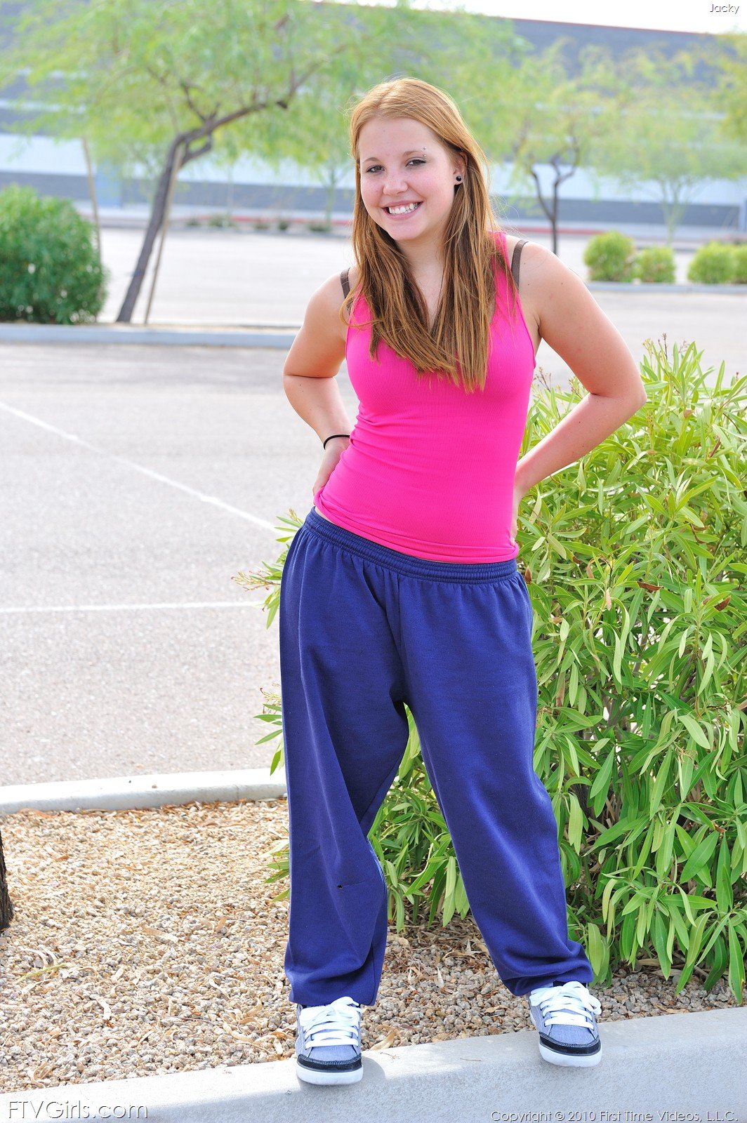 Sanjuanita recommends best of Teen flashing pics Public masterbation porn videos
