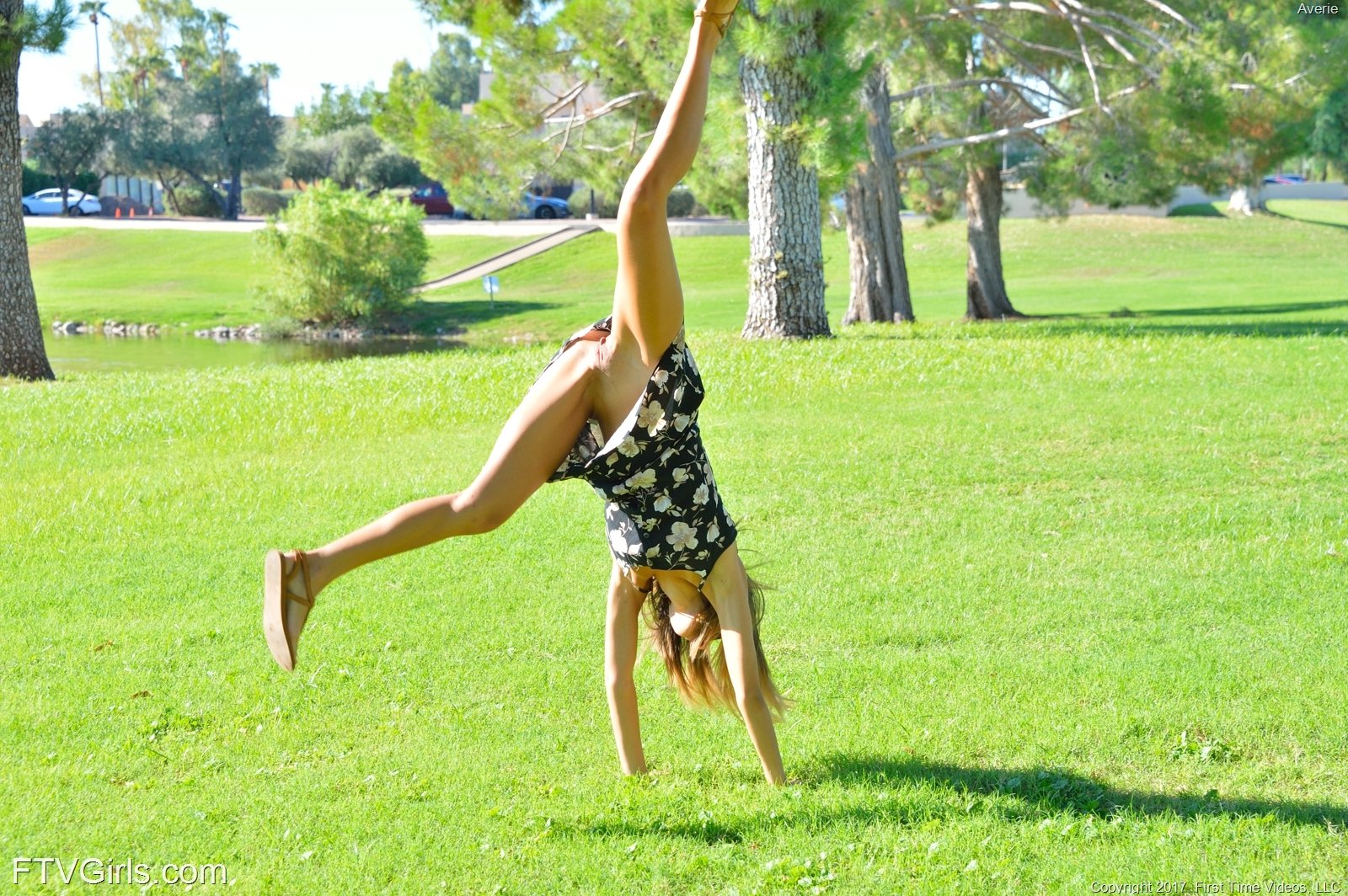 Skinny babe fist-fucking herself after fucking a banana & doing cartwheels